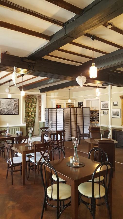 The Crown At Whitchurch Ross-on-Wye ภายนอก รูปภาพ